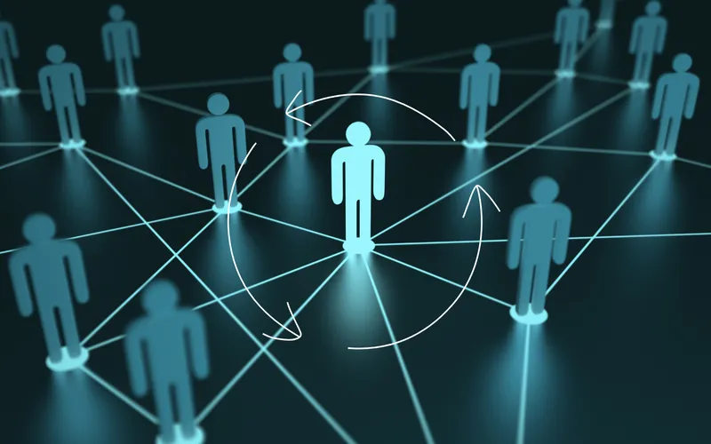 Symbolbild Reichweite mit LinkedIn, Figuren mit Verbindungslinien